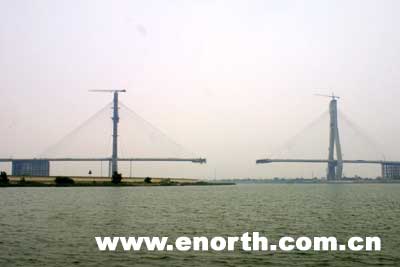 挑战建桥之最――记天津第一市政公路工程有限